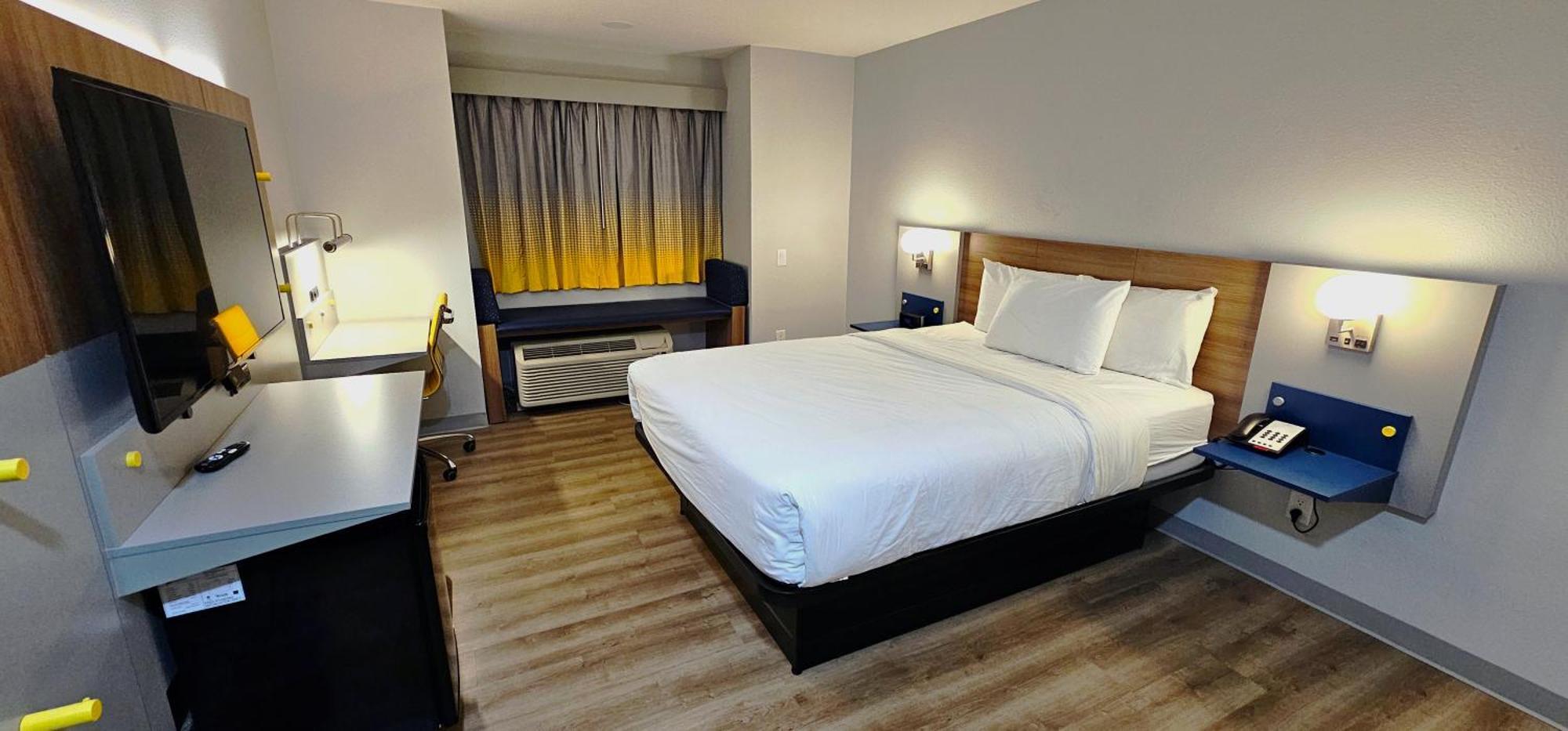 Microtel Inn & Suites By Wyndham Tulsa - Catoosa Route 66 Экстерьер фото